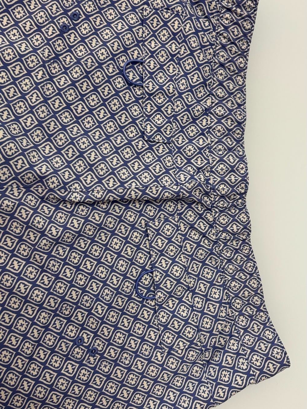 Women's Patterned Shorts - Picture 8 of 12